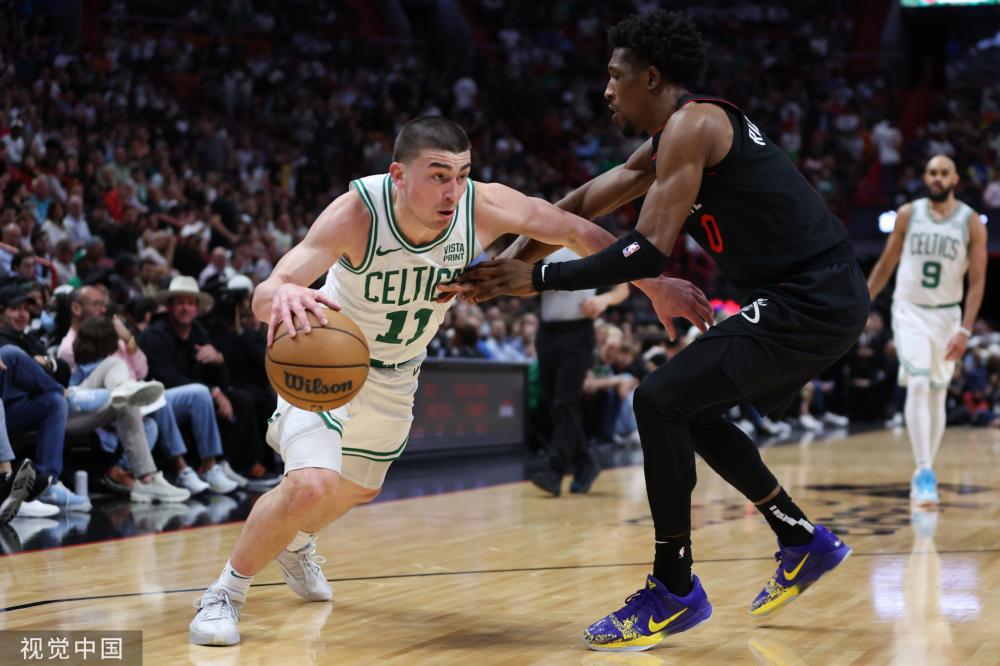 次引发了球 次引发了球