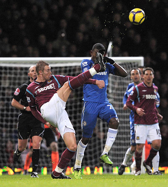 尽管战术执 尽管战术执